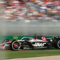 Australian GP fan in CLOSE ESCAPE after Magnussen debris left him bleeding